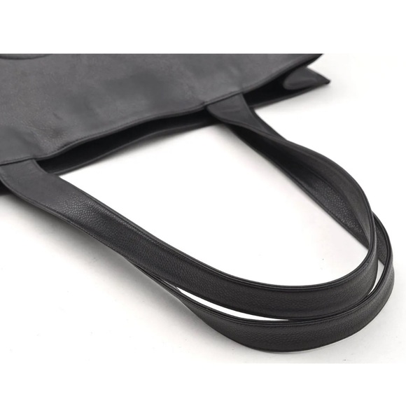 💥💥SOLD—AUTHENTIC CHANEL CC LOGO CAVIAR LEATHER TOTE BAG—SOLD🔥🔥 - Picture 4 of 15